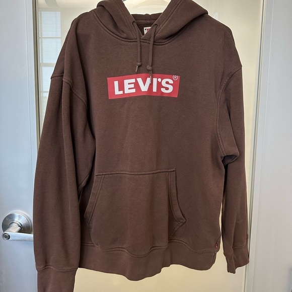 Levi's Other - Levi’s Relaxed Brown Logo Hoodie size Large
